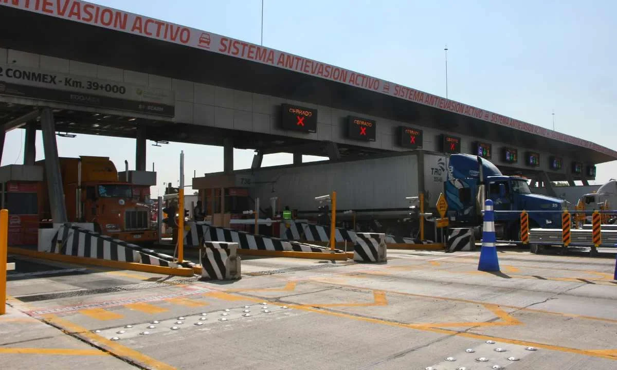 El AIFA informó que se realizarán cierres parciales nocturnos en el Circuito Exterior Mexiquense.