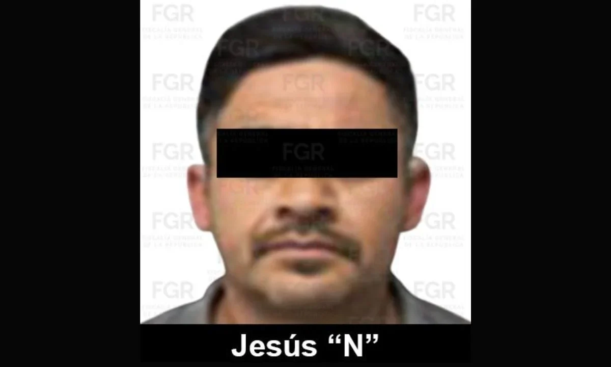 Fuerzas federales capturaron, en Nogales, a Jesús Said 'N', operador de plaza del Cártel de Sinaloa, acusado de tráfico de drogas y personas.
