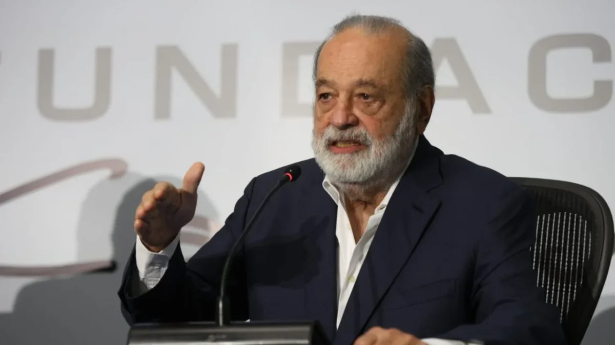 El empresario Carlos Slim vio como un avance positivo los esfuerzos de la presidenta Sheinbaum para evitar que se dispare la inflación.