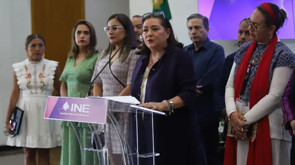 Por mayoría de consejeros, el INE rechazó dar vista a la FGR en contra de la exsecretaria Ejecutiva, Claudia Suárez y otro exfuncionario.