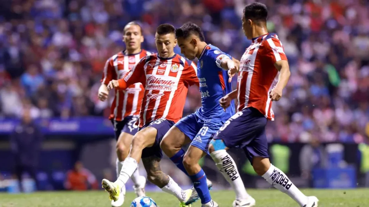 Este miércoles arrancan las semifinales del futbol mexicano con un duelo de alto poder: Cruz Azul vs Chivas.