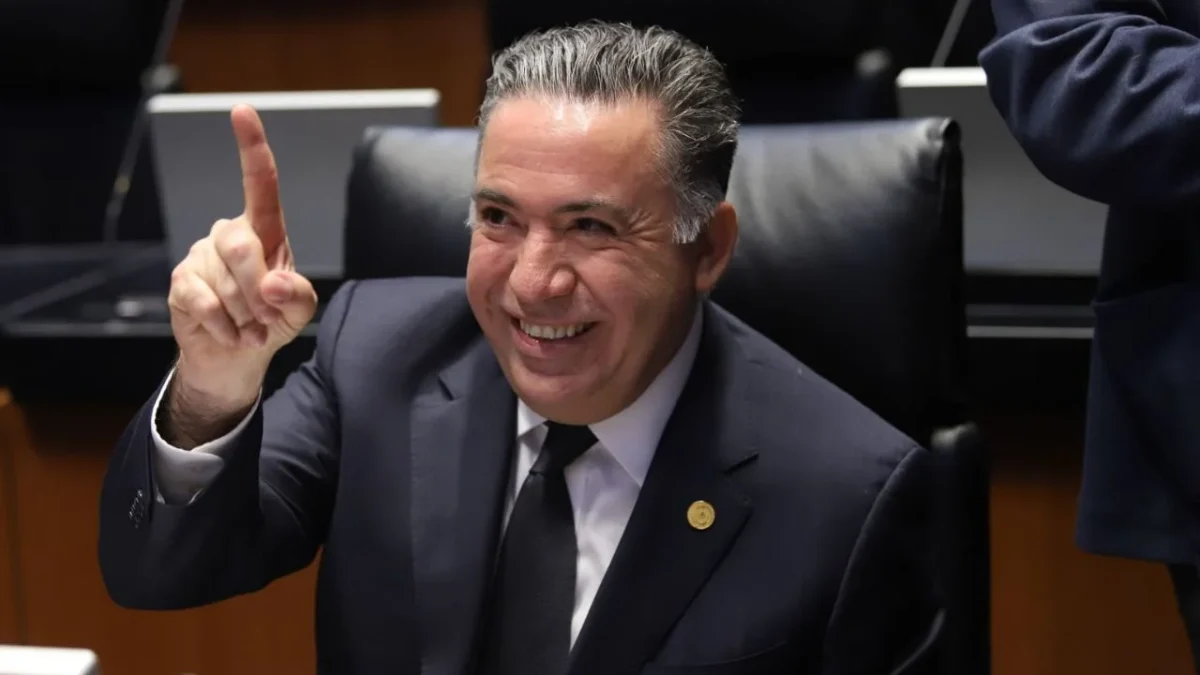 Desde su cuenta de X, Enrique Inzunza calificó falsas las versiones que lo colocan como testigo colaborador de Estados Unidos.