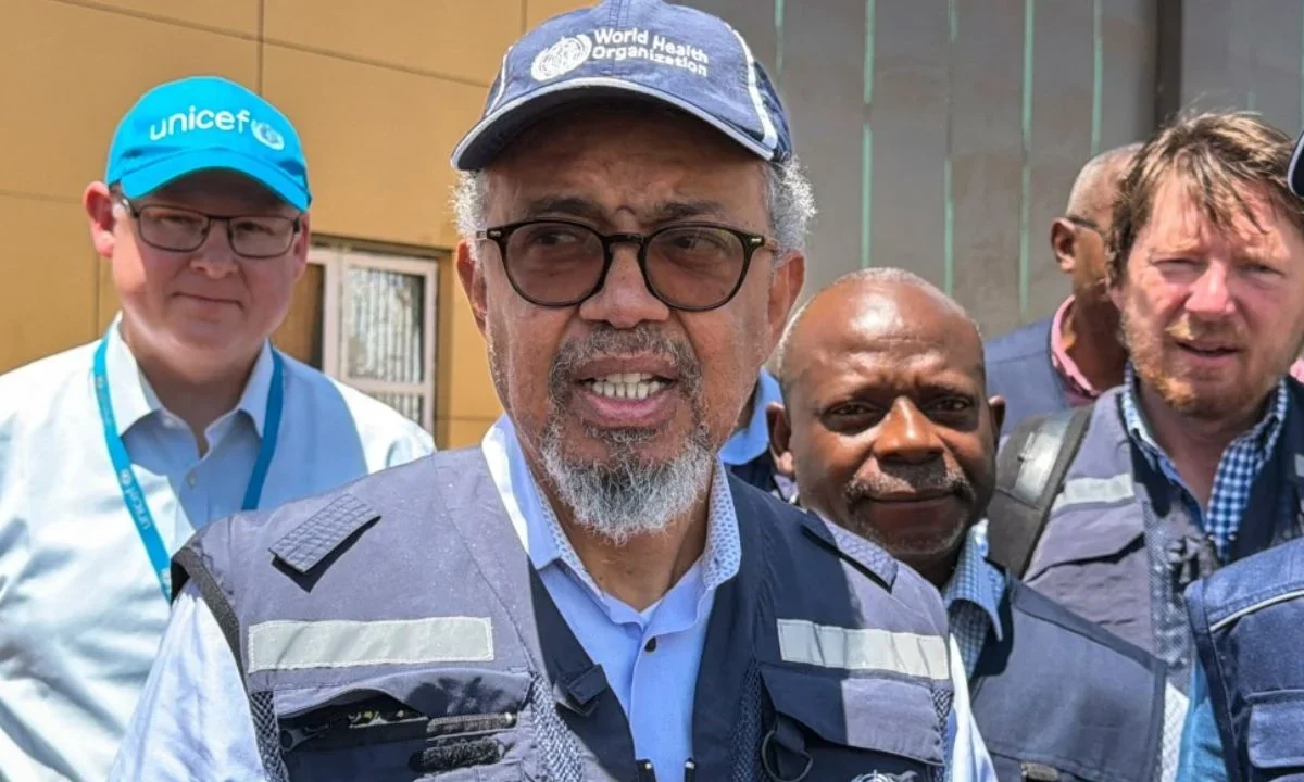 Tedros Adhanom Ghebreyesus, llegó a Bunia, en la provincia de Ituri, para evaluar la respuesta al brote de ébola que mantiene en alerta sanitaria al este de la República Democrática del Congo.