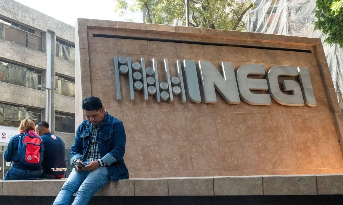 Disminuye la satisfacción de la población mexicana respecto a los servicios públicos en 2025, según el registro del INEGI.