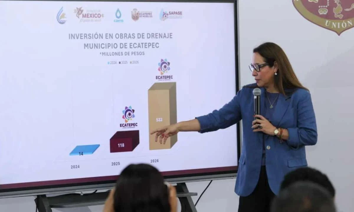 El Gobierno municipal de Ecatepec desazolva 902 km de tubería y retira más de un millón de cubetas de basura.