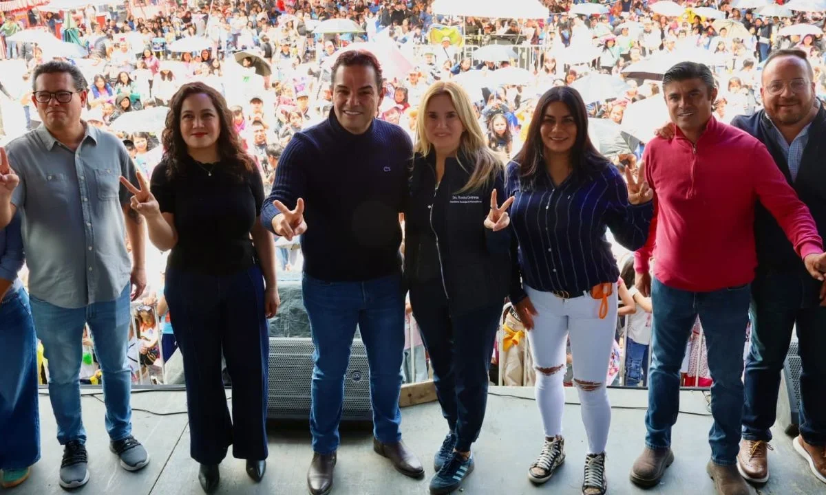 El Gobierno de Huixquilucan continúa festejando a los niños con shows infantiles y muchos regalos en un ambiente de sana convivencia.