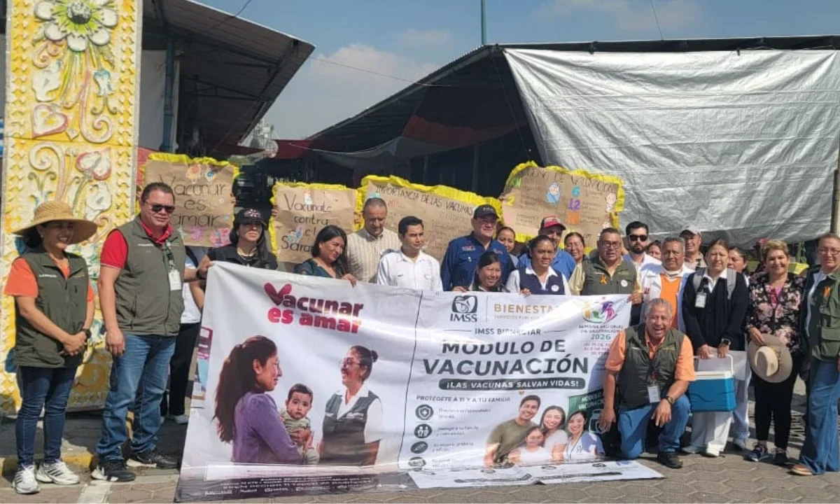 El IMSS Bienestar reforzó la vacunación en los habitantes de la región de San Salvador Atenco, Estado de México.