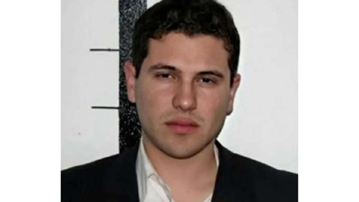 Iván Archivaldo Guzmán Salazar, hijo de 'El Chapo' Guzmán, estaría en pláticas con autoridades de EU para entregarse de manera voluntaria.