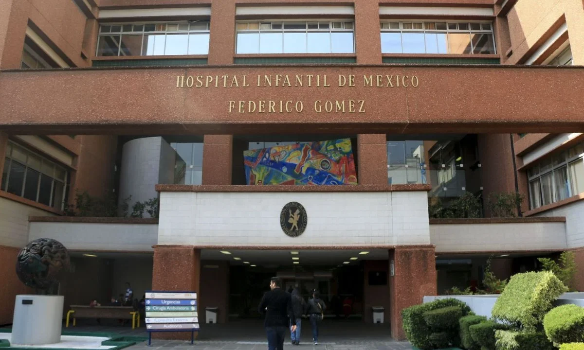 Los médicos residentes del Hospital Infantil Federico Gómez anunciaron que entrarán en paro activo para protestar contra el cuerpo directivo.