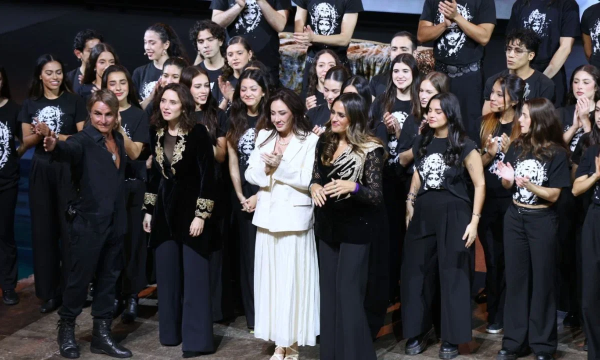 Alessandra Rojo de la Vega se reunió con Isabel Díaz Ayuso, presidenta de la Comunidad de Madrid, para compartir experiencias en políticas.