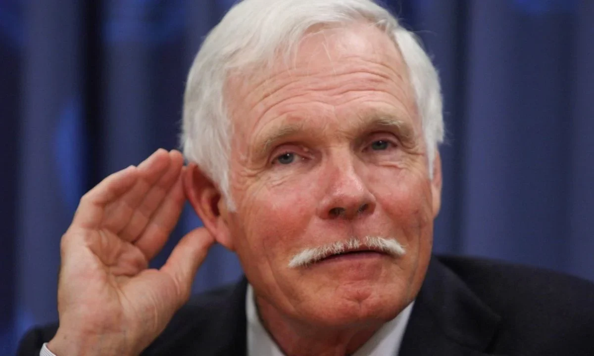 El imperio televisivo de Ted Turner se expandió más allá de CNN