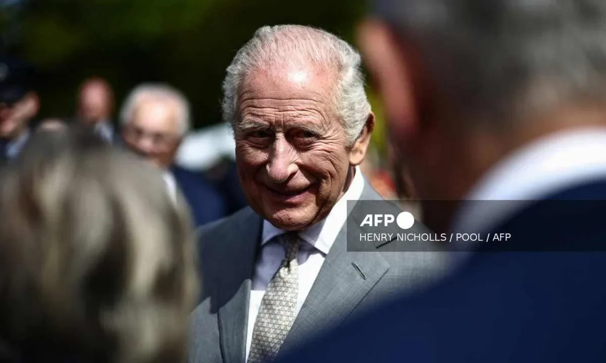 En Inglaterra comenzó el rumor de que el rey Carlos III murió. Pero, ¿qué tan cierto es esto?