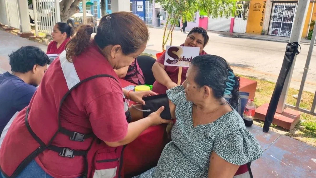 La jornada 'Salud en tu Barrio' en el municipio de Carmen se realizaron acciones integrales en la colonia Belisario Domínguez.