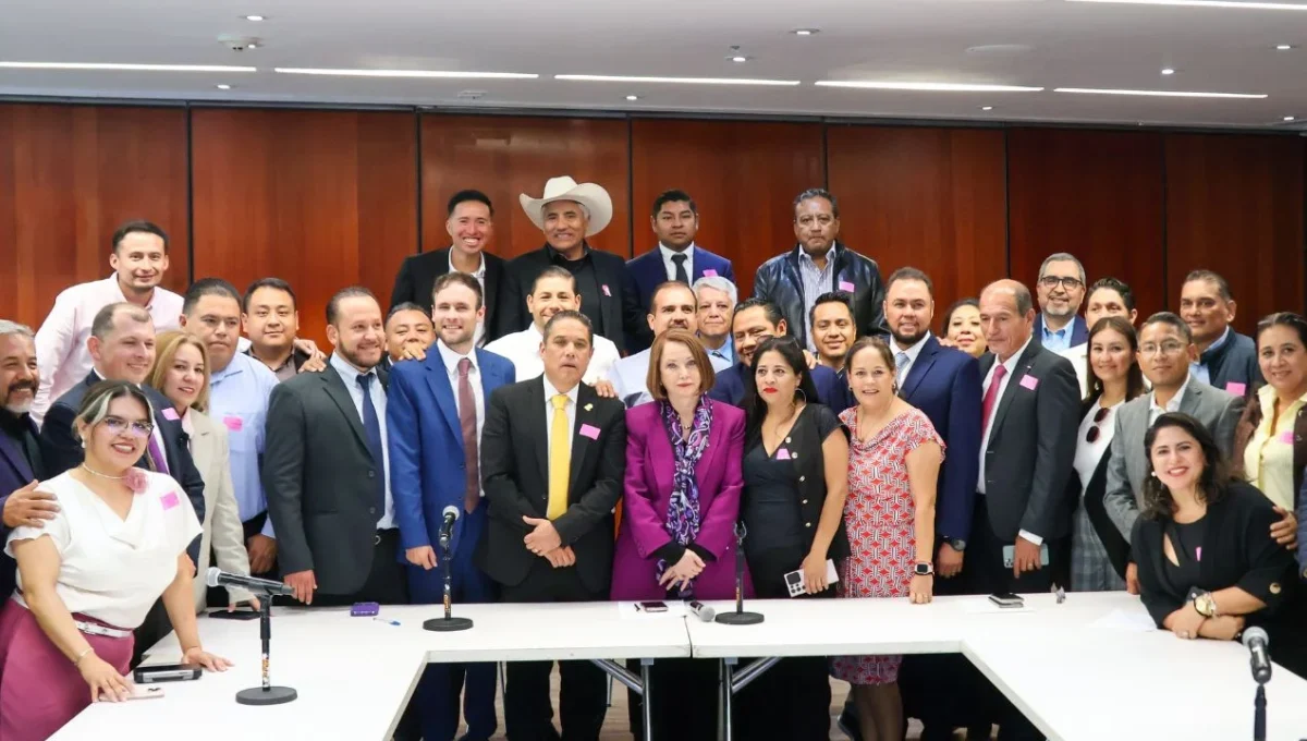 Laura Itzel en reunión con la Organización Nacional de Partidos Políticos Locales compartió la relevancia del trabajo de representación popular, la militancia y el trabajo en territorio para mantener cercanía con el pueblo.