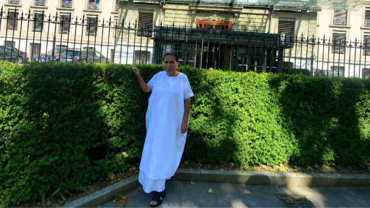 La activista y locutora de radio indígena, Marcela de Jesús Natalia, pidió ayuda humanitaria a la ONU por desplazados de Guerrero.