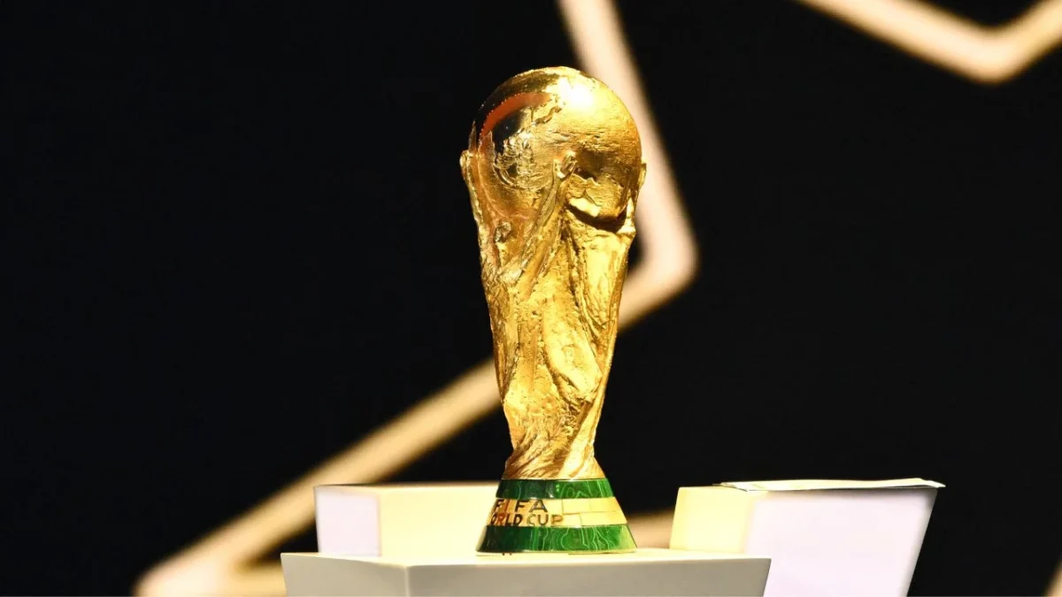 Durante cuatro décadas los equipos campeones levantaban un trofeo distinto al actual de la Copa del Mundo, aquí el por qué del cambio.