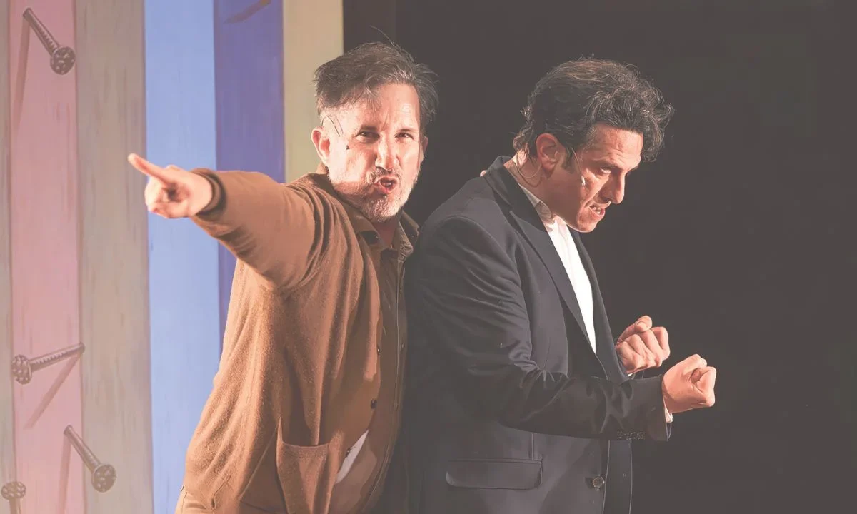 Por la 'Punta de la Nariz' exhibe 'la gran soberbia y el gran ego que se necesita para entrar a la política', coinciden sus protagonistas.