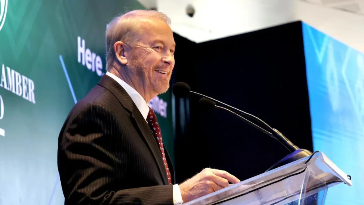 Ronald Johnson, embajador de EU en México, señaló que la administración de Trump tiene un compromiso real con el combate al tráfico de armas.