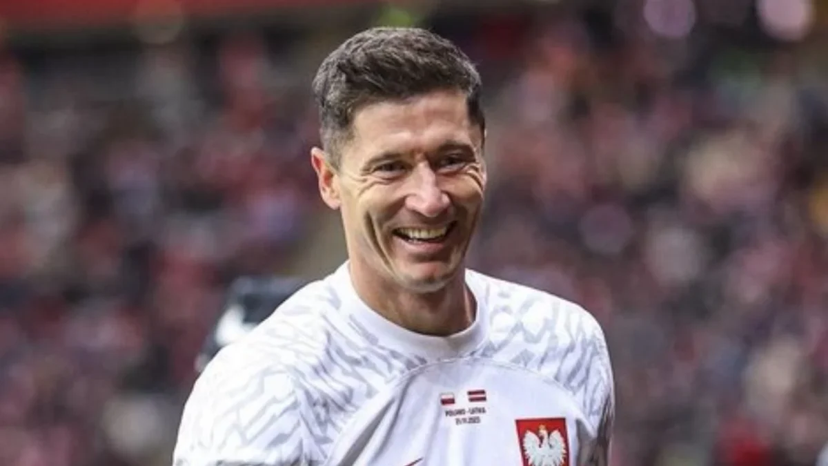 El delantero Robert Lewandowski aseguró que deja al FC Barcelona con la sensación de haber cumplido su misión de regresar al equipo a la élite del futbol europeo.