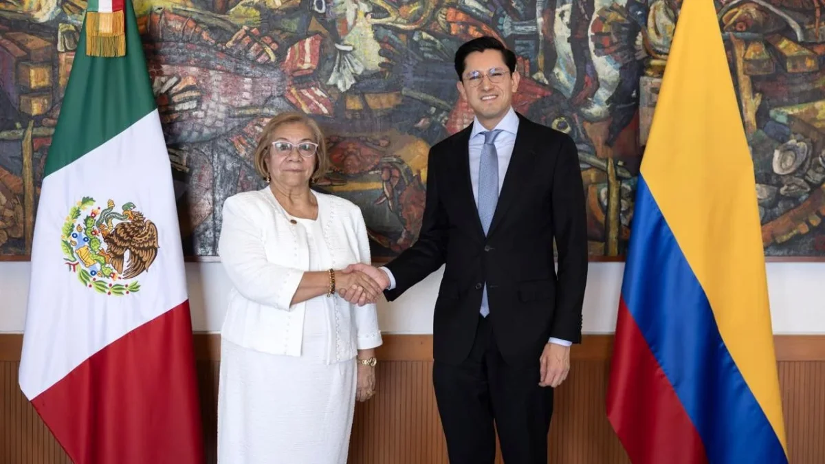El canciller Roberto Velasco recibió a su homóloga colombiana, la ministra Rosa Yolanda Villavicencio Mapy, en la sede de la SRE.