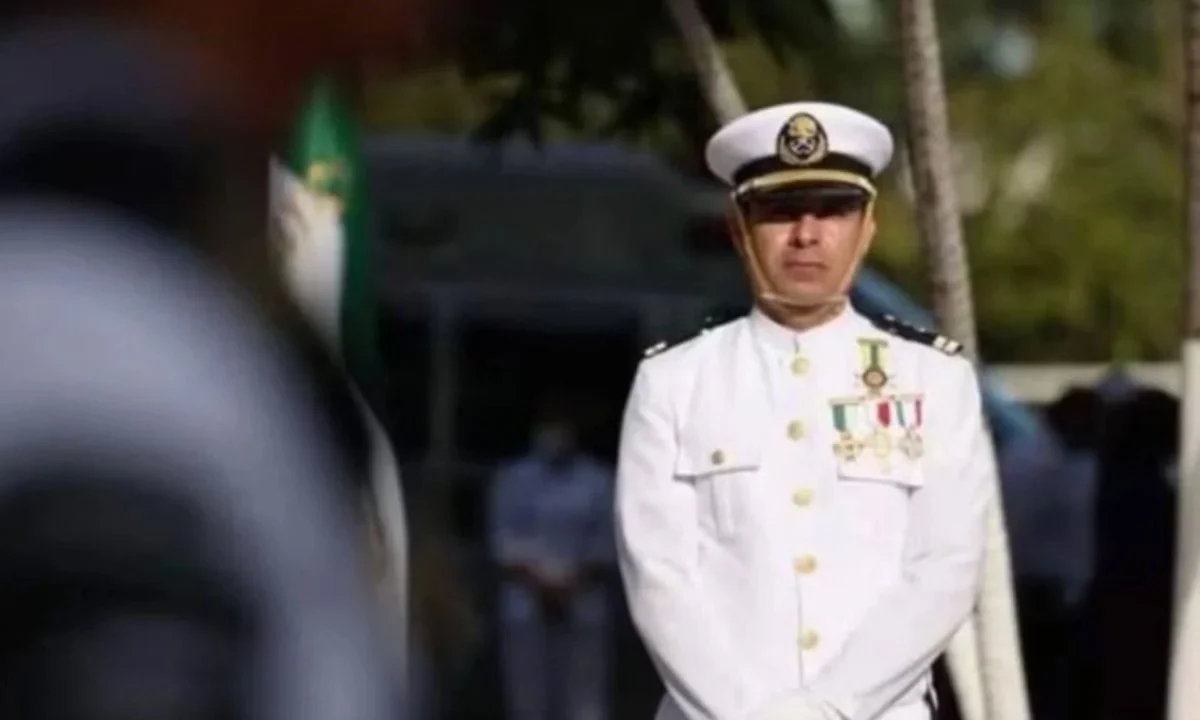 El vicealmirante Manuel Roberto Farías Laguna envió una carta a la presidenta para pedir su intervención en el caso de huachicol fiscal.