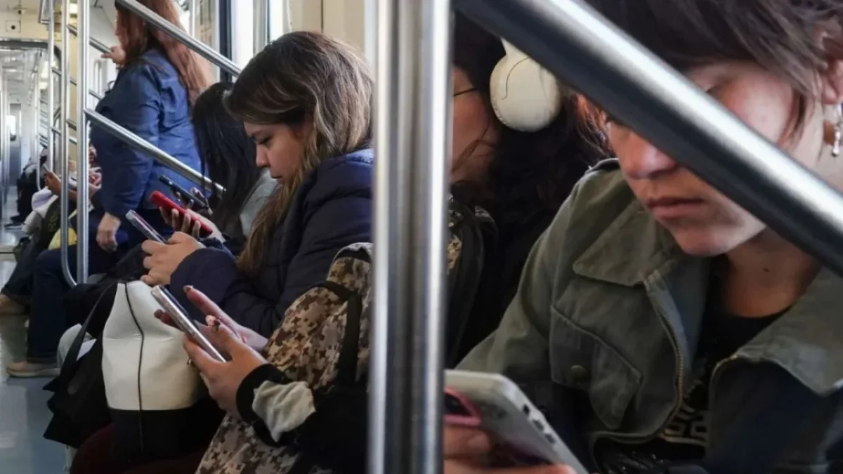 El proceso de registro obligatorio de líneas telefónicas móviles en México continúa avanzando, suman más de 50.5 millones: CRT.