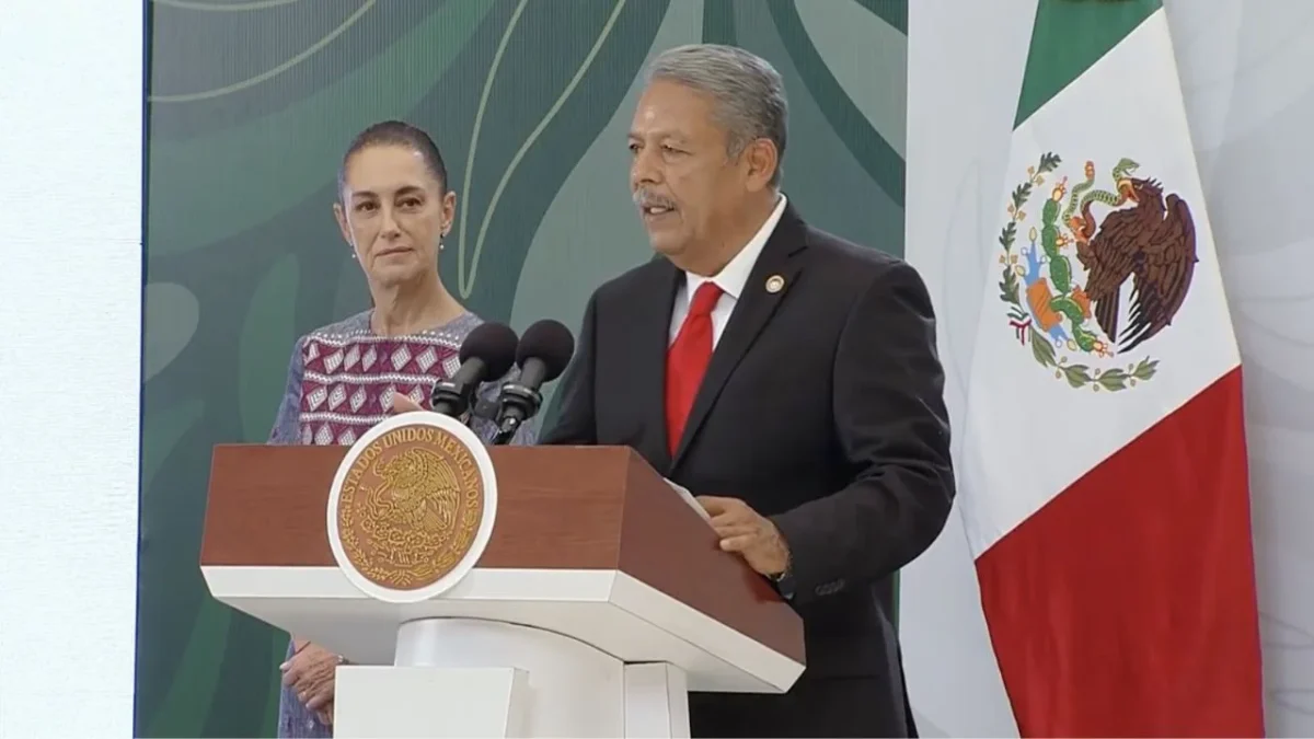 Durante su intervención en La Mañanera, Tereso Medina, líder de la CTM, aseguró que la base laboral está lista para los nuevos tiempos.
