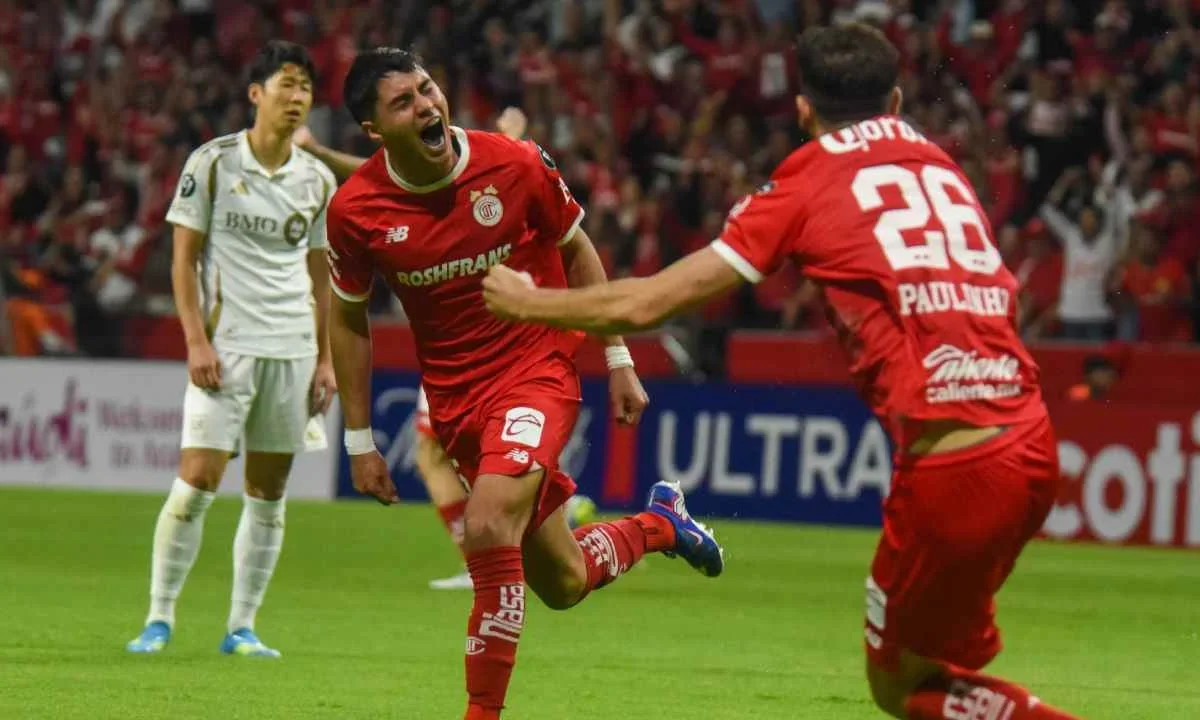 El Toluca golea al LAFC y avanza a la final de la Concacaf Champions Cup.