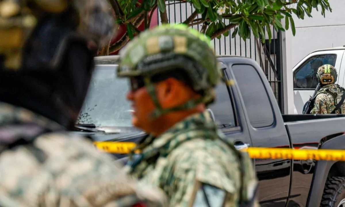 Reportes indican que sujetos armados persiguieron a la víctima hasta darle alcance sobre la avenida Patria donde sucedió el ataque directo.