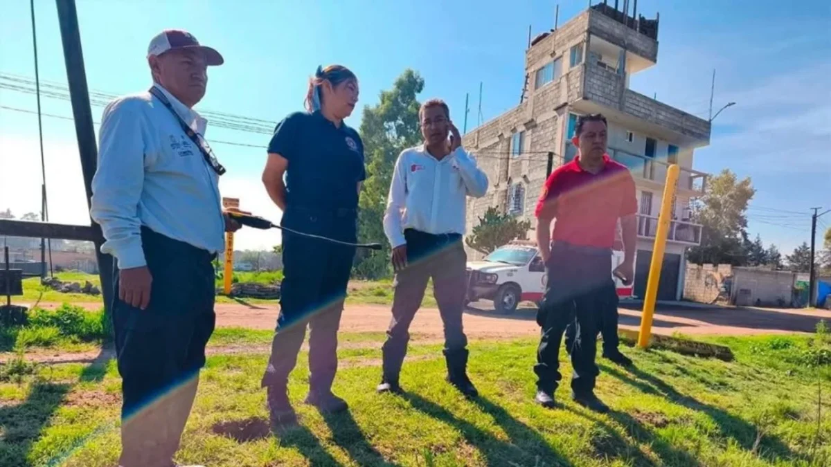 Tras días de reportes por olores químicos en distintas colonias de Huehuetoca, vecinos no creen la explicación de autoridades.
