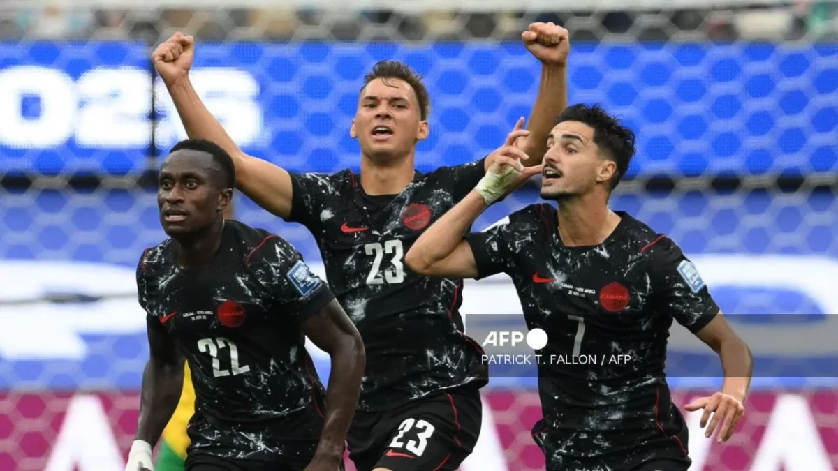 Canadá derrota a Sudáfrica y logra histórico pase a octavos