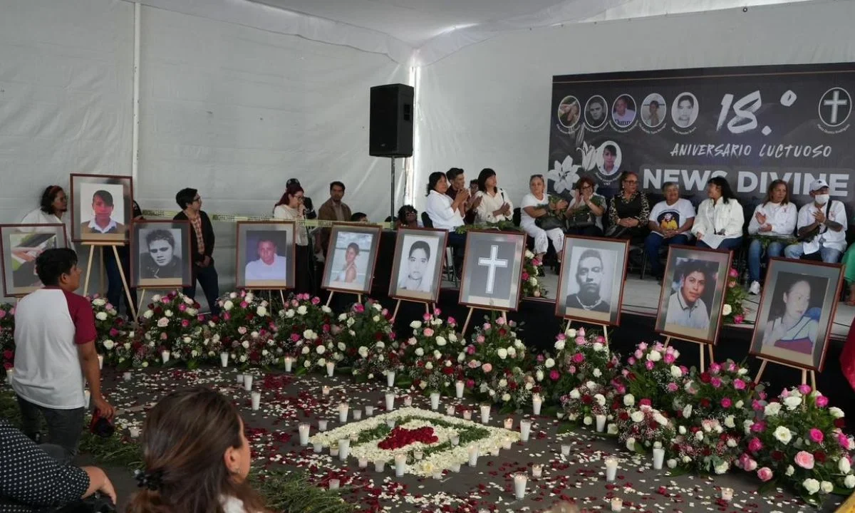 Conmemoran 18 años de la tragedia del News Divine