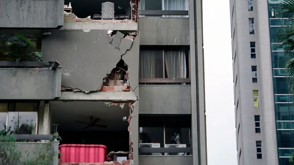 Edificios destruidos y pánico por ‘doblete sísmico’ en Venezuela