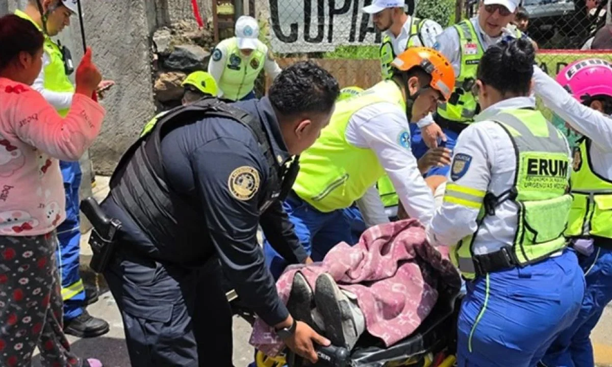 Explosión en vivienda de Xochimilco deja 6 heridos, entre ellos un niño