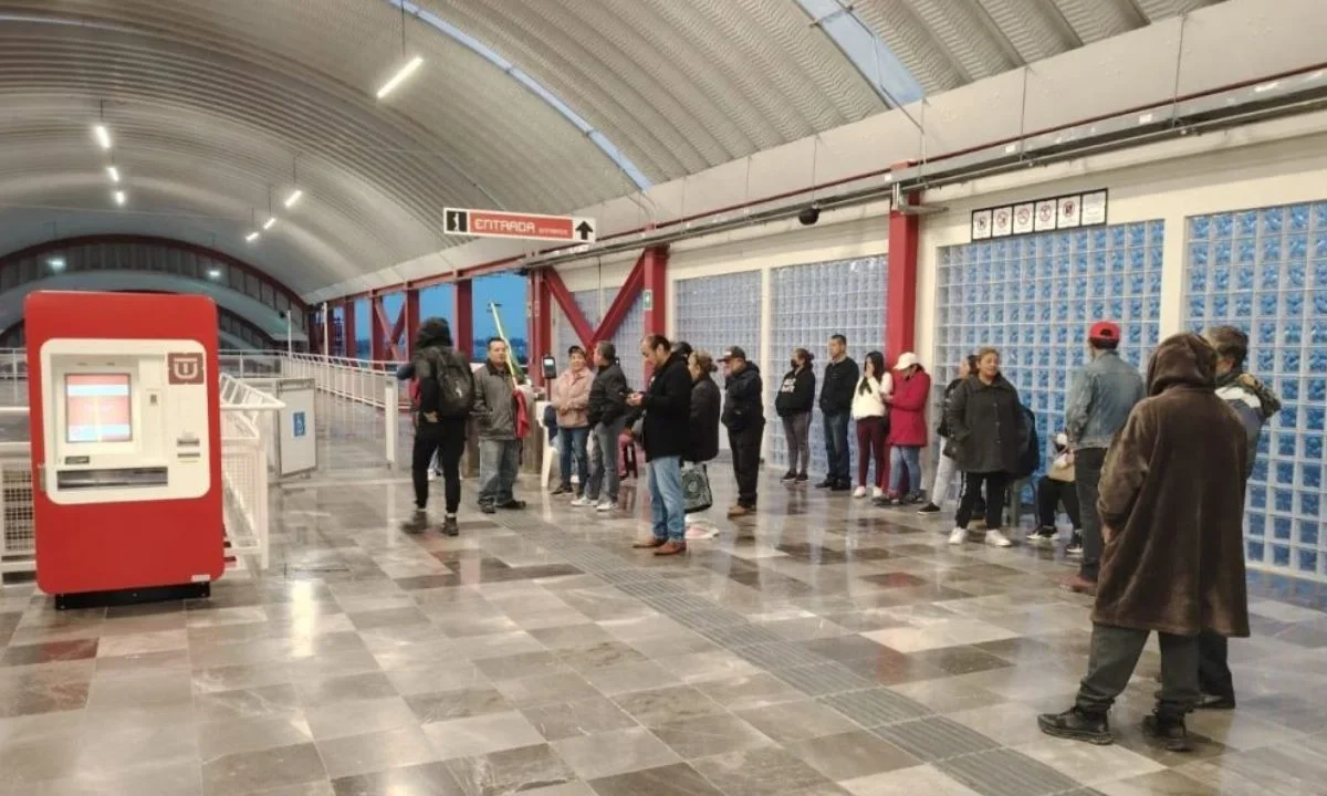 Habitantes permiten paso libre a Suburbano que comunica con el AIFA