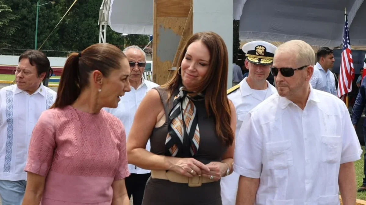 Inaugura Sheinbaum planta binacional de producción de moscas estériles