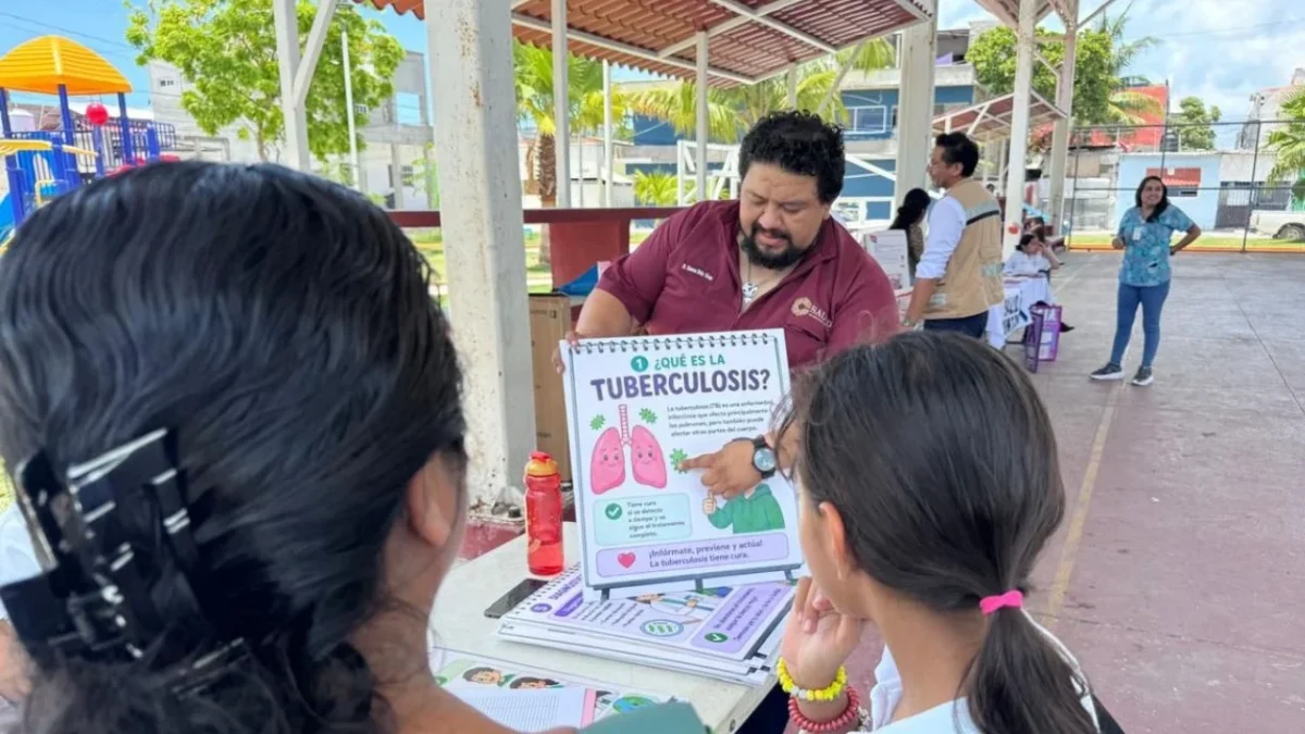 Protegen la salud de todos en espacios públicos de Carmen