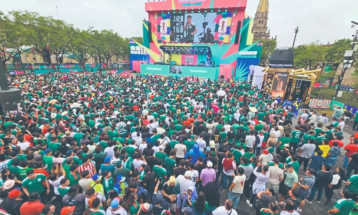 Miles de aficionados disfrutaron en los Fan Fest, de varios estados, el partido de México sobre Sudáfrica en juego del Mundial 2026.