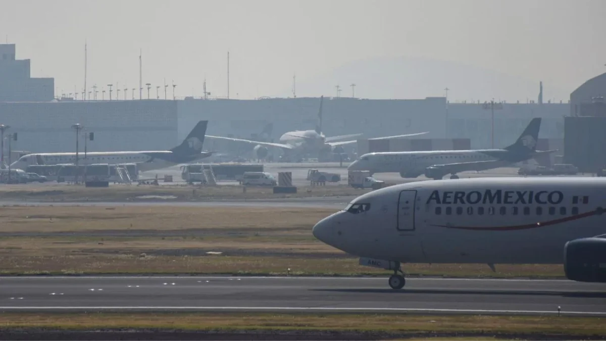 La AFAC informó que abrió una investigación por un incidente en un pista en el AICM que involucró a dos aeronaves.