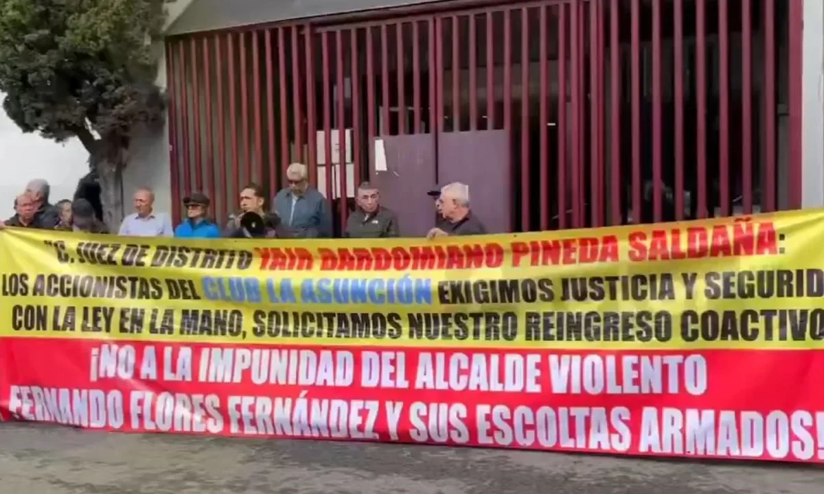 Socios y accionistas del Club La Asunción presentaron una demanda en la que solicitan una revisión de la administración de la institución.