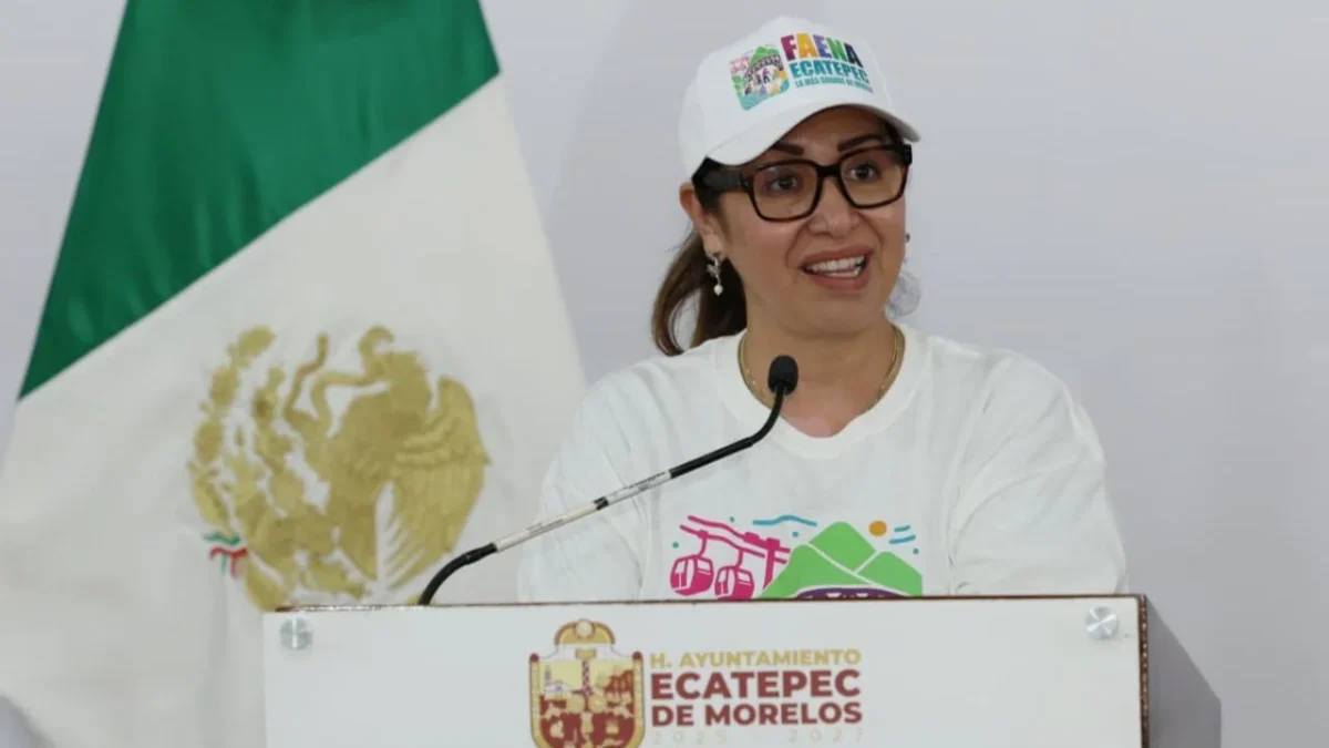 Azucena Cisneros Coss, alcaldesa de Ecatepec, convocó a los habitantes a la Faena Masiva de Limpieza más grande de México.