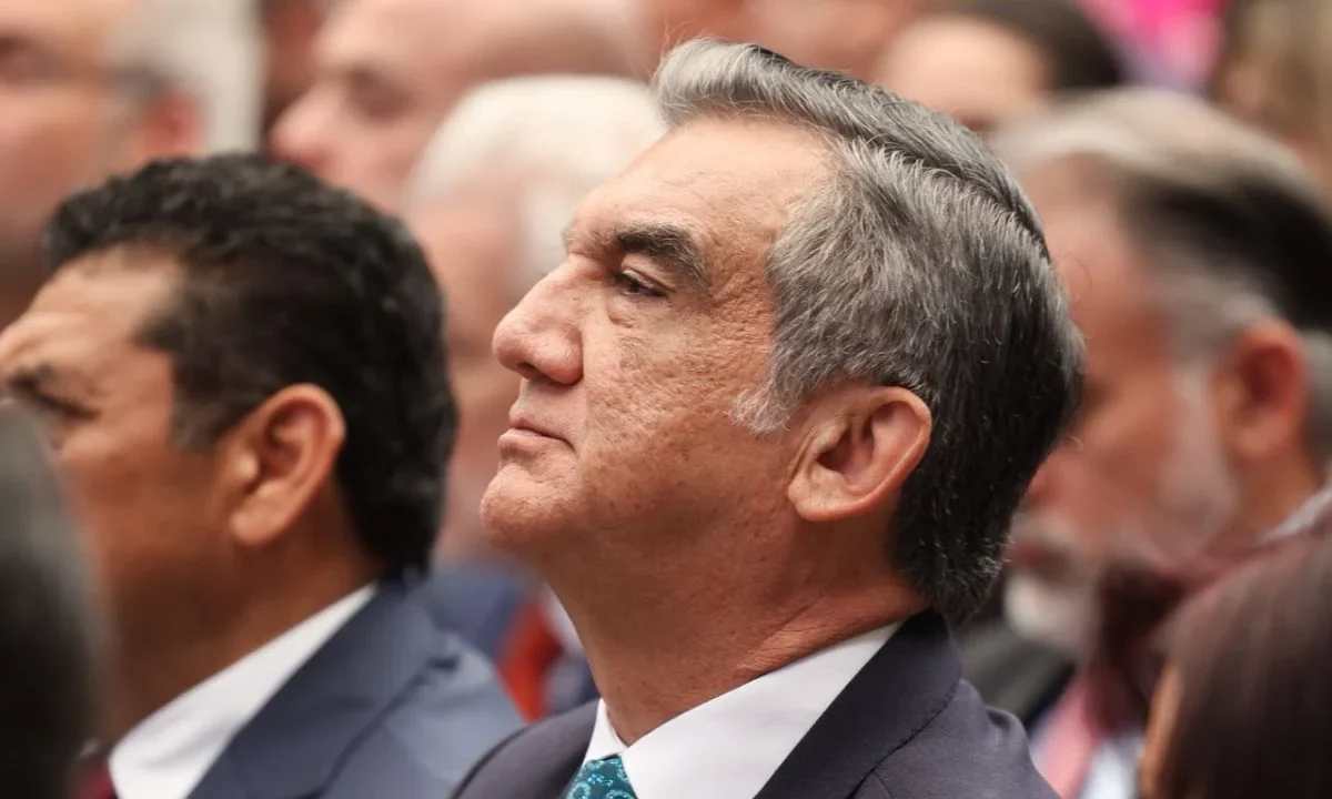 Américo Villarreal, gobernador de Tamaulipas, niega estar investigado en EU, asegura tener visa vigente y exige pruebas a Los Angeles Times.