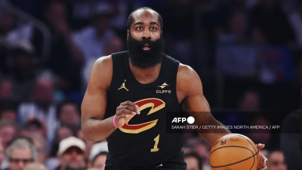 James Harden reconoció la propiedad del arma; sin embargo lo arrestaron y tuvo que pagar una fianza de 100 dólares para obtener su libertad.