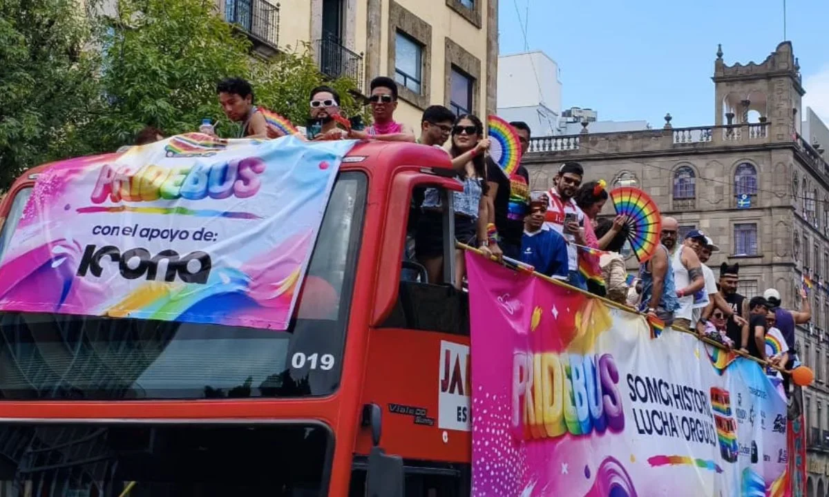 El Centro tapatío fue la sede de la edición 2026 del Pride Guadalajara con presencia de la comunidad LGBTI+ y aliados.