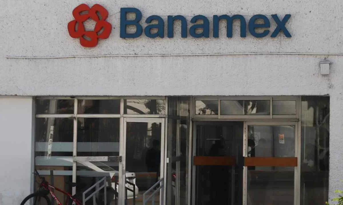 Banamex informó que este martes sus sucursales en Yucatán suspenderán operaciones.