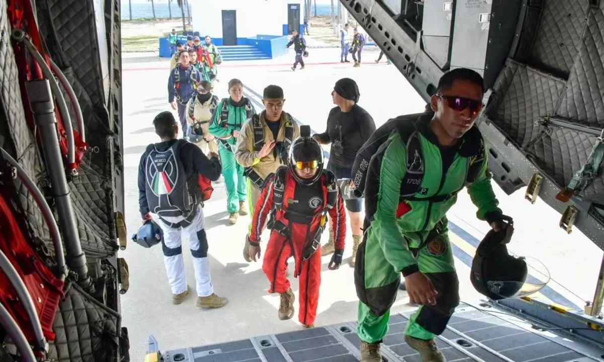 La Brigada de Fusileros Paracaidistas, del Ejército mexicano, celebrará 80 años con evento que reunirá a la comunidad militar internacional.
