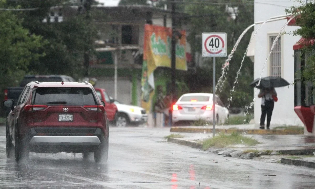Clima hoy: Veracruz y Oaxaca registrarán lluvias puntuales muy fuertes durante la jornada, mientras la onda de calor continuará afectando al norte