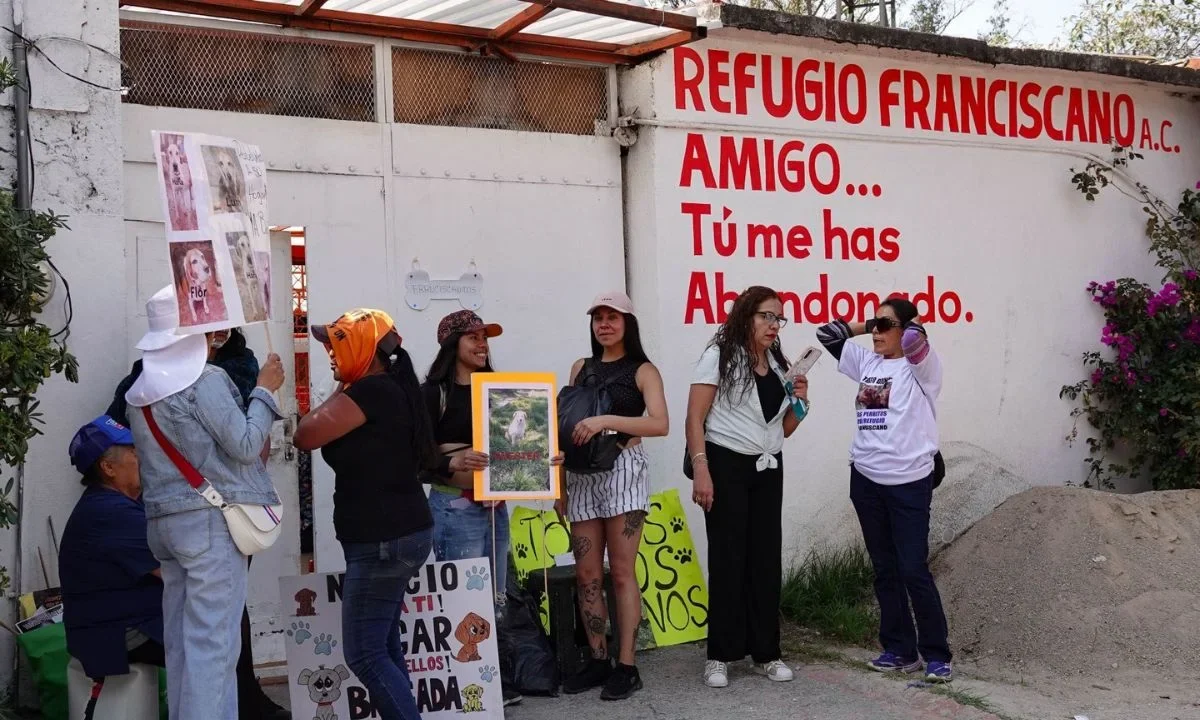 Tras alcanzar algunos acuerdos con el Refugio Franciscano, el gobierno capitalino aseguró que habrá más mesas de diálogo para mejoras.