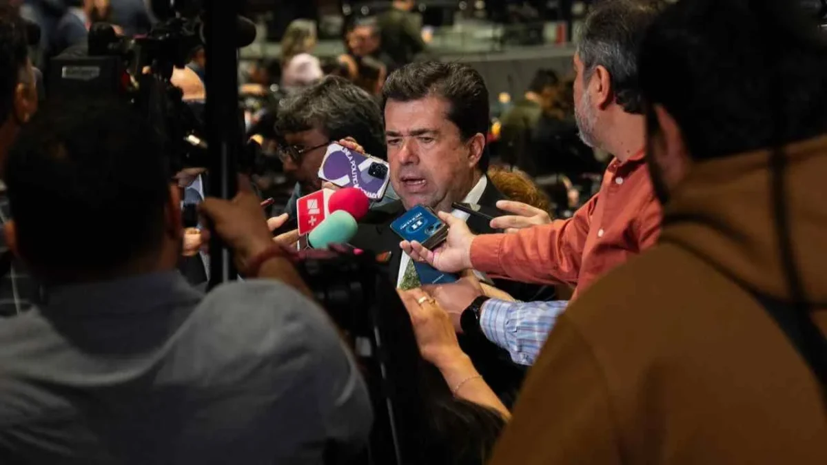 Pedro Haces afirmó que el récord histórico de exportaciones confirma la fortaleza productiva de México.