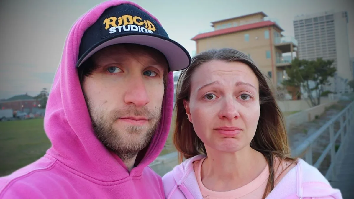 El youtuber Jesse Ridgway y su esposa interrumpieron su embarazo porque médicos diagnosticaron al producto con síndrome de down.